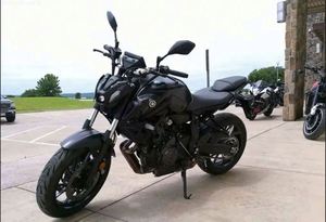 VENTAS DE MOTOCICLETAS DEPORTIVAS YAMAHA MT-07 - Product Image 3