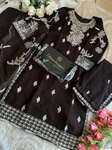 Precio Directo de Fábrica, Conjunto de Kurti Verde Pálido con Bordado Étnico Moderno, 100% Algodón, para Mujer, Ropa de Fiesta, al por Mayor - Product Image 2