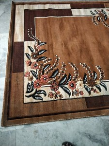 Alfombra de Cachemira bordada a precio de fábrica al por mayor para uso en restaurantes y hoteles con un embalaje asequible - Product Image 2