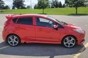2024 Ford Fiesta STT เครื่องยนต์เทอร์โบประสิทธิภาพสูงออกแบบแนวสปอร์ตพวงมาลัยซ้ายหนังสมาร์ทรถมือสองทุกวัน - Product Image 5