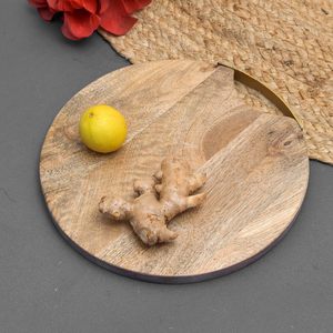 Natural <b>Wood</b> Round Shape Chopping <b>Block</b> with Metal Handle for Food Usage Supplied by Indian Manufacturer - Product Image 2