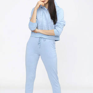 เสื้อฮู้ดแบบสวมหัวมีสไตล์ของผู้หญิงเสื้อครอปแบบสวมหัวสำหรับชุดสวมใส่สบาย - Product Image 5