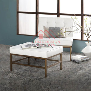 Taburete Otomano de Madera Hecho a Mano de Diseño Contemporáneo - Product Image 4