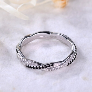 Anillo de Plata de Ley 925 Maciza con Espinela Negra, Anillo de Eternidad Único para Mujer, Anillo de Compromiso o Aniversario con Engaste de Puntas, Personalizable - Product Image 2