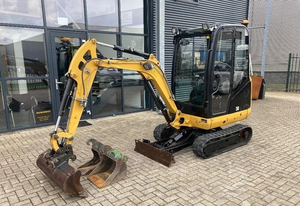 Miniexcavadora CAT 301.7D de 1.2 toneladas, excavadora hidráulica sobre orugas con accesorio de cucharón en venta - Product Image 4