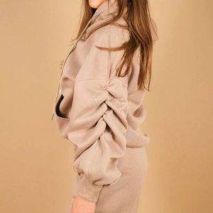 Conjunto de Sudadera con Capucha y Pantalones Cortos Casuales de Invierno para Mujer, Tejido de Felpa Ligero y Ecológico, Sensación Suave, Transpirable y Acogedor, Diseño de 2 Piezas - Product Image 3
