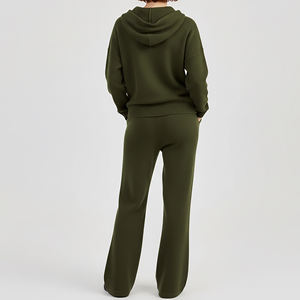 OEM/ODM Survêtement décontracté 100% coton à fermeture éclair pour femmes, logo brodé personnalisé, survêtement lourd - Product Image 2