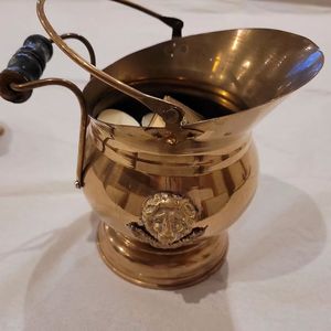 Vintage solid brass coal scuttle bucket designed for charming country homes and heritage living spaces - Product Image 3