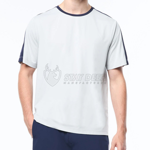 T-shirt de sport pour homme de haute qualité, tissu respirant et à séchage rapide, idéal pour la salle de sport, le fitness et la course à pied - Product Image 3