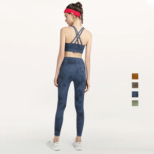 Soutien-gorge de sport élégant Tie Dye avec logo personnalisé Durable antichoc Yoga Gym Wear Dernière version Méthode d'impression personnalisée - Product Image 6