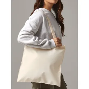 Sacs fourre-tout personnalisés par sublimation pour le merchandising promotionnel – Le choix des acheteurs - Product Image 1