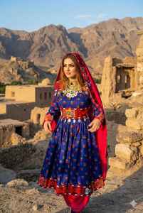 Robe afghane Kuchi faite à la main, tailles et couleurs personnalisées, faible MOQ, best-seller, légère et respirante, pour femmes adultes - Product Image 2
