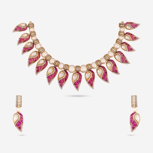 Kundan Necklace 184814 Elegant <b>Wedding</b> <b>Accessory</b> - Product Image 1