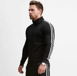 Conjunto de entrenamiento de jogging de algodón 100% personalizado para hombre, chándal deportivo de patrón sólido, pantalones de chándal de dos piezas para otoño - Product Image 4