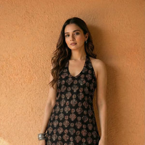 Traditional Ethnic Short <b>Kurti</b> 100% Cotton Printed Halter Neck Designed For Comfort & Style Adjustable Criss-cross Back For Ease - Product Image 1