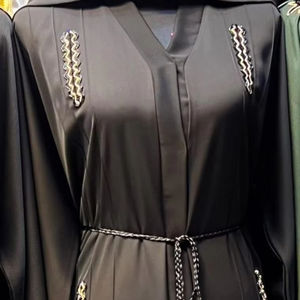 Dernière Collection en Gros Vêtements Islamiques Aïd Ramadan Traditionnel Ensemble Abaya 2 Pièces Abaya Simple Robe Musulmane Femme - Product Image 1