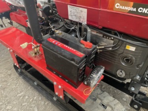 Mini-tracteur agricole rouge ZHONGMEI avec chenilles, moteur multifonctionnel, équipement agricole, garantie 2 ans - Product Image 6