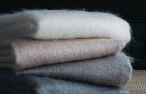 Sweat à capuche et sweat-shirt à capuche Streetwear d'hiver en laine/cachemire pour femmes de haute qualité avec logo avant - Product Image 4