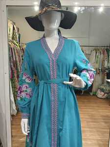 Vestido Maxi de Rayón de Manga Larga y Estilo Modesto para Mujeres Musulmanas, Bordado y Transpirable, Abaya Árabe para Eid, Talla Única, MOQ 2 Piezas - Product Image 3