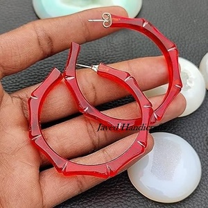 Customized Vintage Bakelite Earrings New Fashion Womens Drop Earrings With Carved <b>Resin</b> Wedding Gift Featuring Pearl Main <b>Stone</b> - Product Image 5