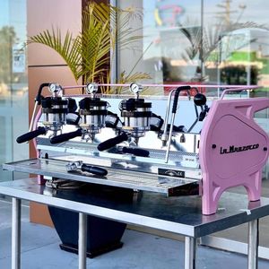 Compre Nuevas Máquinas de Espresso Comerciales Semiautomáticas y Automáticas de 1 a 3 Grupos para un Servicio Rápido en Cafeterías y Restaurantes - Product Image 4