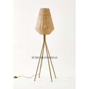 Clear Crystal <b>Beaded</b> And Silver Shiny Polished Prime Quality Metal Made Attractive Look Home Decorative Luxury Lamp From India - Product Image 5