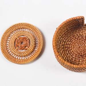 Juego de posavasos tejido de ratán al por mayor con soporte hecho a mano redondo taza estera resistente al calor vajilla Decoración - Product Image 2