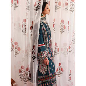 Ensemble chemise en mousseline de soie brodée Mahnur avec dupatta en tulle et pantalon - MAHNUR - 3 pièces # # # # BIC-4689 - Product Image 5