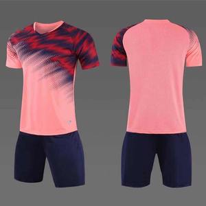 2025 personnalisé adulte Football Sportswear ensemble sweat uniforme 100% Polyester séchage rapide coupe automatisée Logo Original - Product Image 4