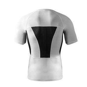 Camiseta deportiva de alta calidad para hombre con tecnología de secado rápido para sesiones de entrenamiento cómodas Camiseta deportiva para hombre - Product Image 3