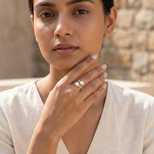 Bague ajustable en perle d'eau douce, argent sterling 925, double pierre de naissance de juin blanche - Product Image 3