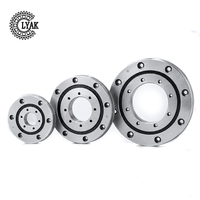 Roulement à rouleaux croisés XU060111 avec trou de montage intégré, couronne d'orientation de précision P4 P5 pour bras robotique et table rotative CNC