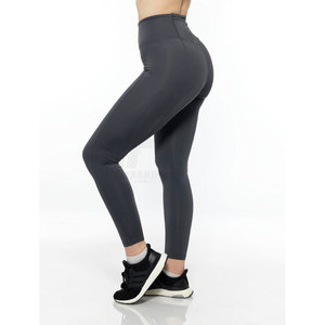 Pantalones de Montar a Caballo Shemax de Alta Calidad, Personalizables en Todos los Colores, Ecológicos, de Silicona y Malla, con Asiento Completo - Product Image 2