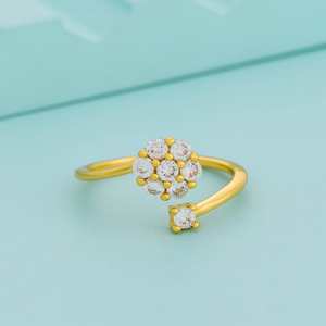 Bagues tendance plaquées or 18 carats style vintage 192549 – Bagues élégantes à incrustations géométriques lune et étoile – Cadeau idéal pour toutes les occasions - Product Image 1