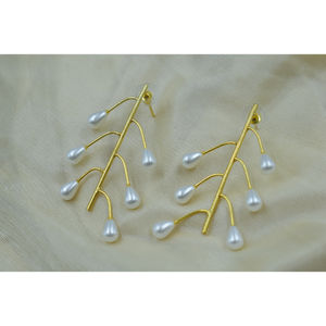 มาใหม่ชุบทองหินสตั๊ดต่างหูแฟชั่นอินเทรนด์ต่างหูผู้ผลิตผู้ผลิตต่างหูสําหรับเด็กหญิงและสตรี - Product Image 1