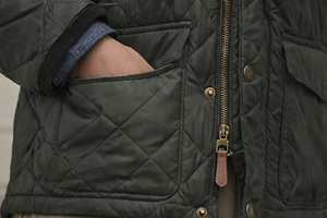 Chaqueta Acolchada Premium para Hombre, Color Verde Oliva, Abrigo de Invierno Cálido y Aislado, Chaqueta Clásica con Cuello de Pana, Botones a Presión, Resistente al Viento - Product Image 5