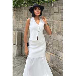 Conjunto de Chaleco y Falda Plisada de Punto 10001 para Primavera/Verano - Product Image 3