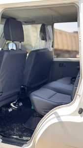 TOYOTA LC79 DC 2024 Usada, Camioneta 2022, Diésel 2.4, Automática, 4x4, Faros LED, Neumáticos R18, Aire Acondicionado, TPMS, Volante a la Izquierda, 5 Asientos, Techo Solar - Product Image 6
