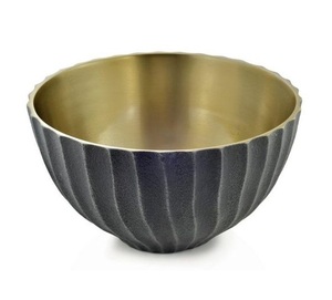 Tazón decorativo para servir comida de mesa de diseño moderno, tazón de comida de metal de la mejor calidad, tazón de mesa de forma personalizada, tazón para servir comida - Product Image 1