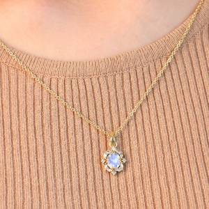 Collier pendentif pierre de lune arc-en-ciel blanc bijoux de pierres précieuses minimalistes élégant collier de pierre de lune cadeau pour les femmes anniversaire - Product Image 2