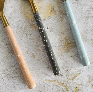 Juego de queso con mango de Metal decorativo hecho a mano con acabado de oro antiguo de diseñador moderno de alta calidad a bajo precio para uso doméstico en la cocina - Product Image 4