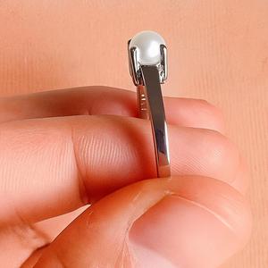 925ประดับมุกสีขาวธรรมชาติแหวนมุกแบบโซลิแทร์ - Product Image 1