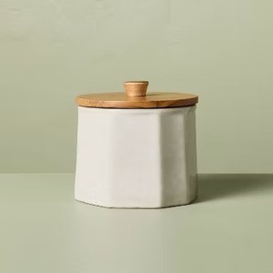 Pot de rangement en céramique moderne avec couvercle en bois, boîte hermétique pour cuisine, élégant organisateur de comptoir pour thé, café, sucre - Product Image 1