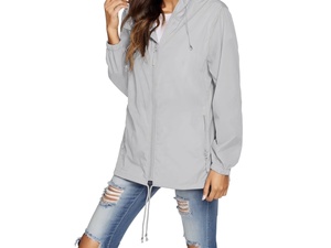 Wholesale Women's Softshell <b>Jacket</b> Spring Autumn Outdoor Softshell Clothing Waterproof Women's Polyester <b>Jacket</b> - Product Image 3