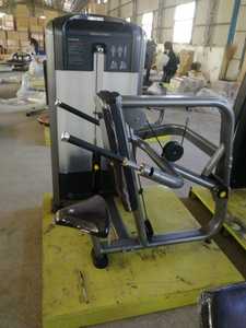 BM Equip Fitness <span class=keywords><strong>Gym</strong></span> Bank Running Gafas de sol Cable Machine Hacker Squat Side Shoulder Raising Machine Posición sentada - Product Image 4