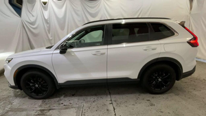 LIMPIO 2025 H o n d a C Híbrido Sport-L AWD DE LA R-V - Product Image 2