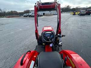 2025 Massey Ferguson MF 1E.35 tracteur compact 35HP tracteur diesel hydrostatique 4WD pour le jardinage et l'utilisation agricole légère - Product Image 3