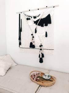 Tapiz bohemio de macramé hecho a mano para colgar en la pared - Product Image 6