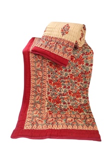 Couette réversible 100% coton fabriquée à la main Queen Size Hand Block imprimé Design traditionnel léger pour l'hiver fait à la main - Product Image 2