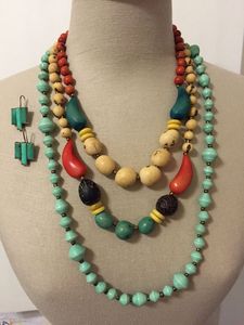 Conjunto de collar de cuentas rosas envejecidas personalizadas de diseñador con colgante de Ángel de resina joyería de moda para ocasiones navideñas de mujer - Product Image 5
